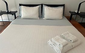 Your Alternative To A Five Star Hotel - Premium Location